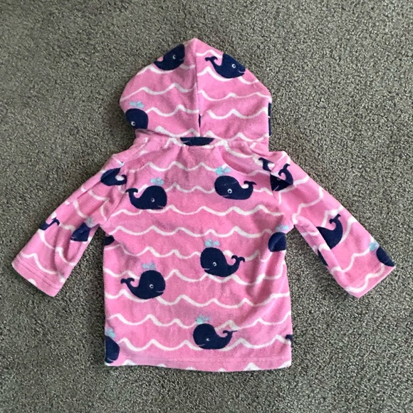 Pottery Barn Kids Pink Terry Hooded Swim Cover-Up with Whale Print 6-12 Months - Picture 3 of 8